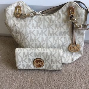 Micheal Kors Bag and matching Wallet